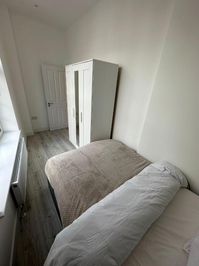 The Walworth Retreat- Cozy Flats In London Leilighet Eksteriør bilde